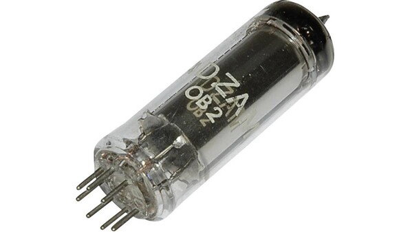 0 B 2 = 108 C 1 Elektronenröhre Spannungsregler 133V 30mA Polzahl (num): 7 Sockel: B7G Inhalt 1St.